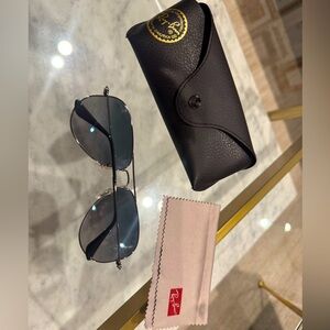 Ray-Ban Aviator Sunglasses